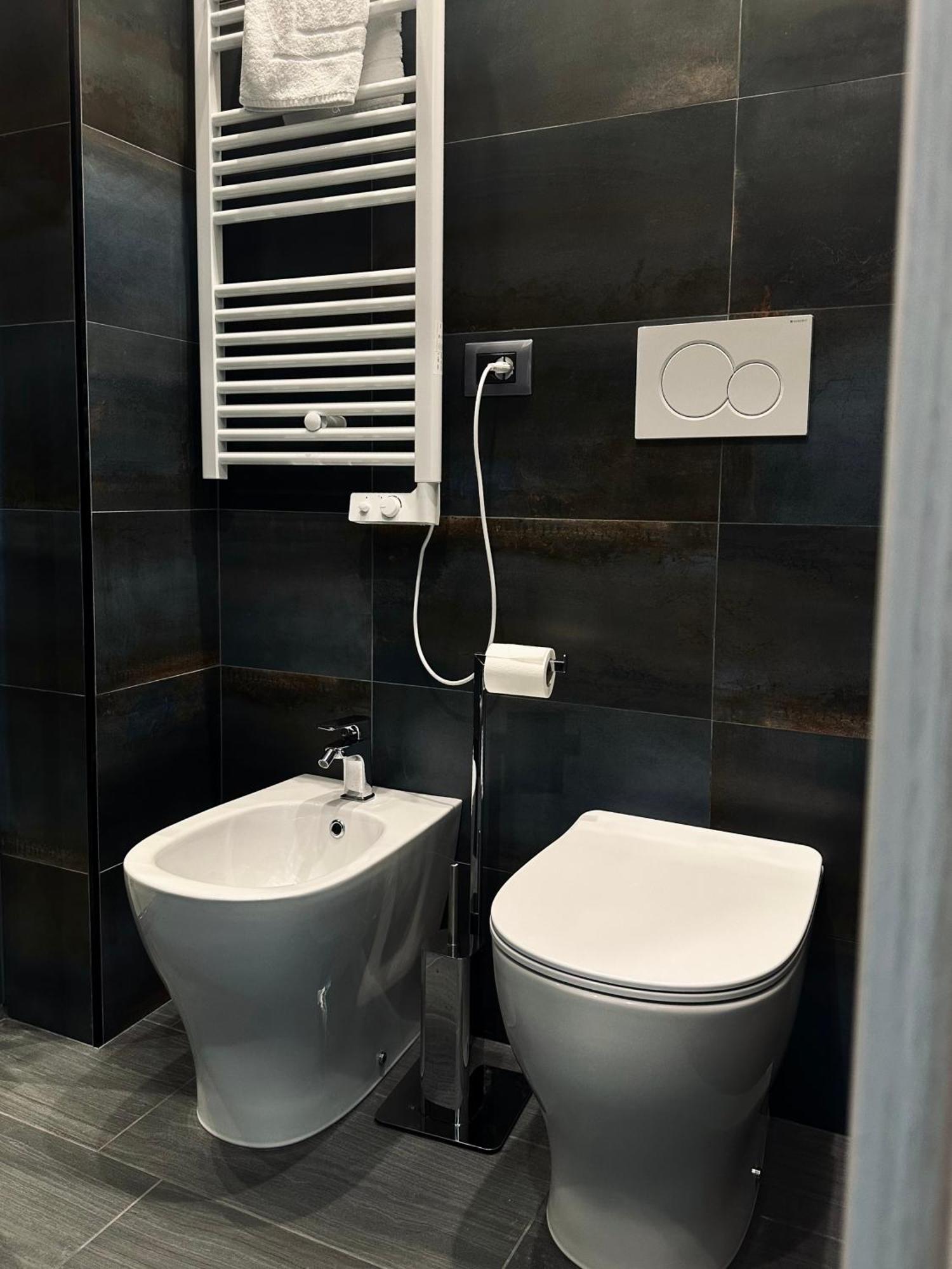 Real Rooms Dalia Λα Σπέτσια Εξωτερικό φωτογραφία